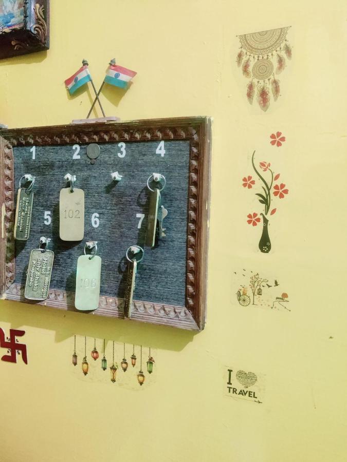 Hostel Shivshakti 克久拉霍 外观 照片