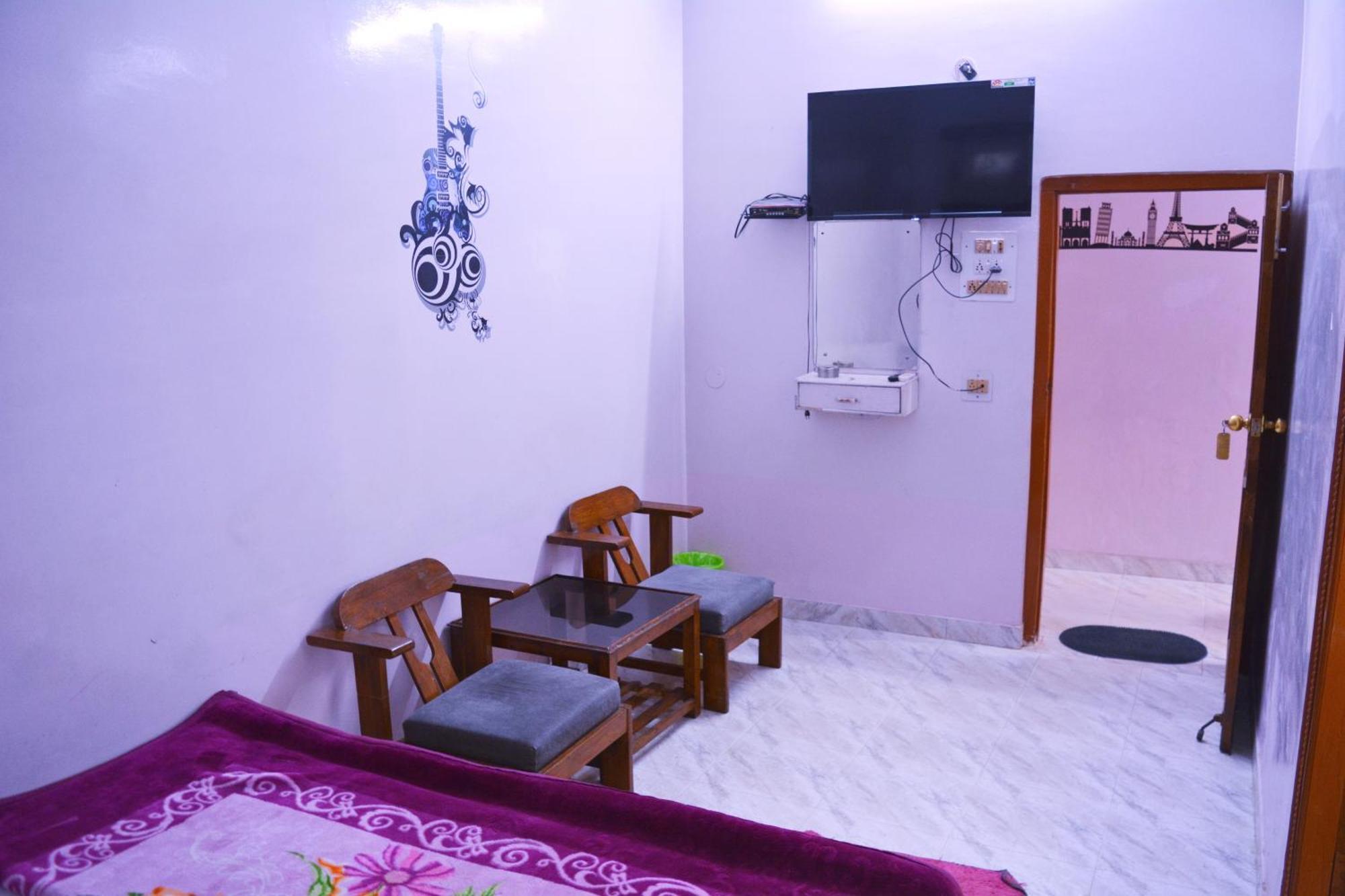 Hostel Shivshakti 克久拉霍 外观 照片