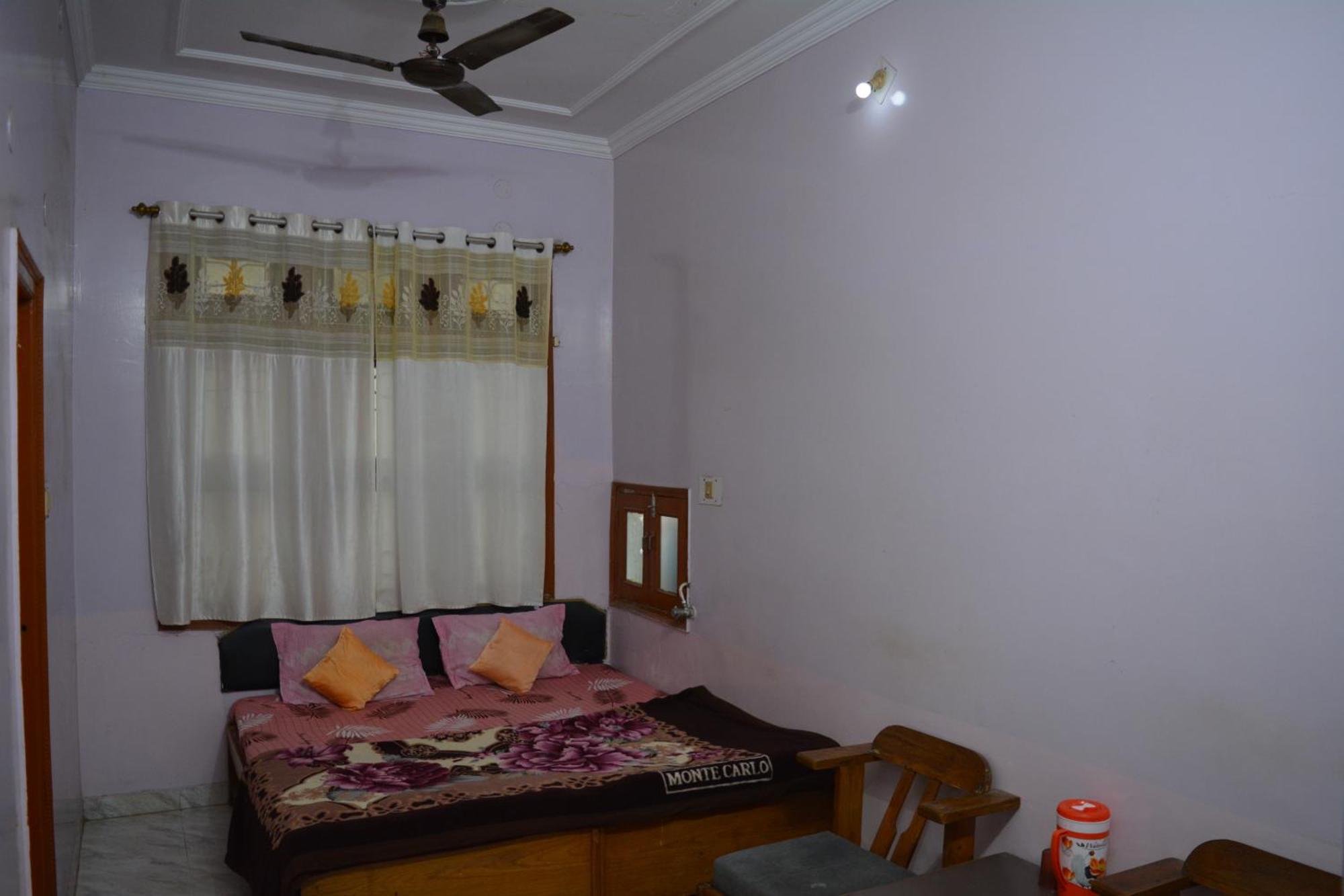 Hostel Shivshakti 克久拉霍 外观 照片