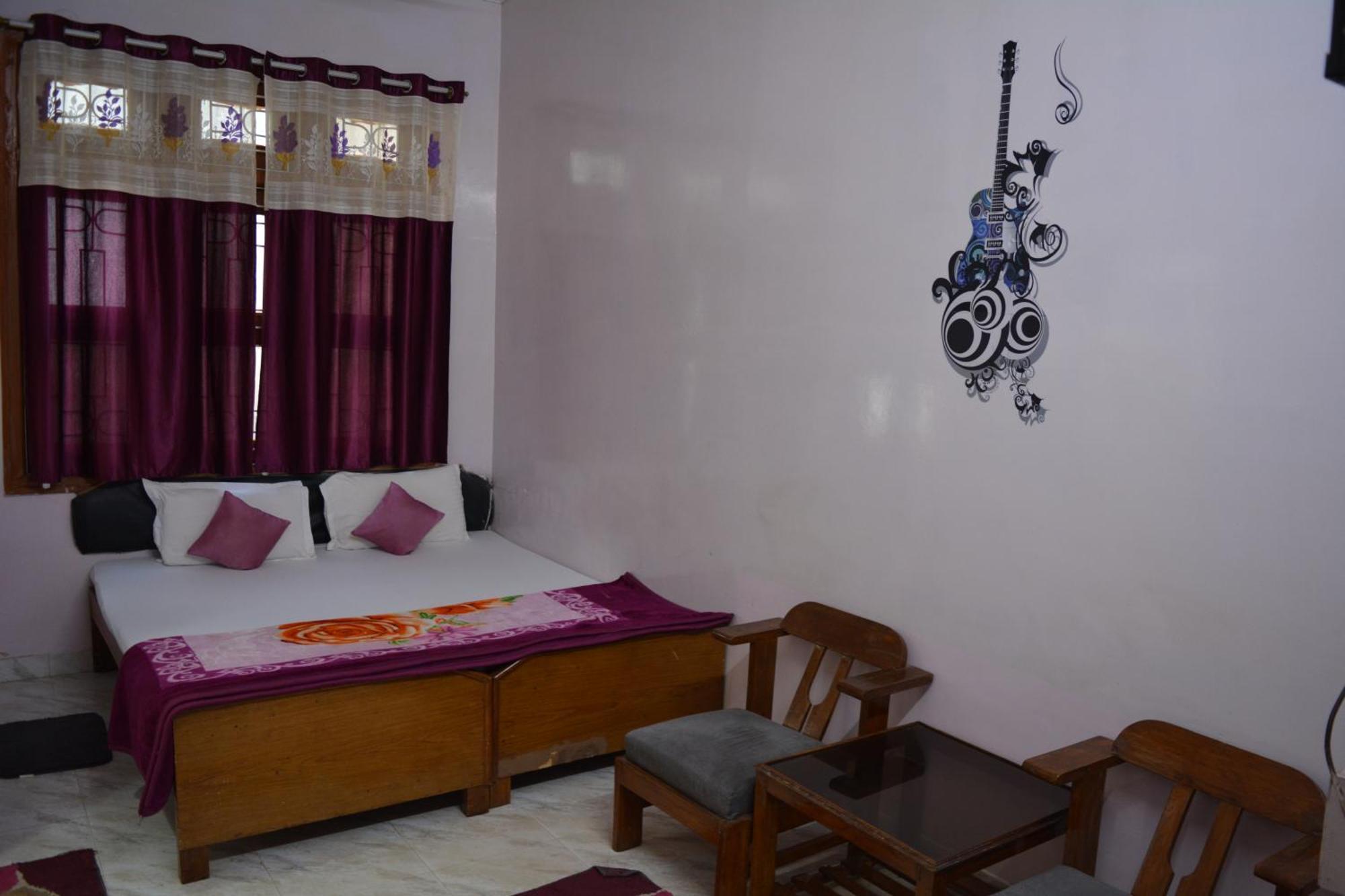 Hostel Shivshakti 克久拉霍 外观 照片