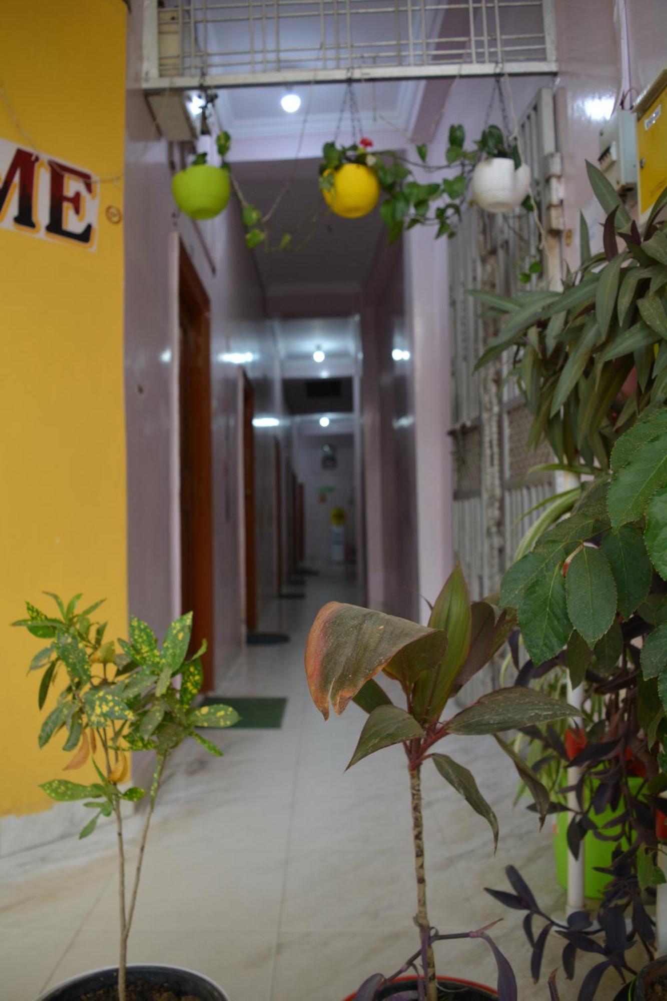 Hostel Shivshakti 克久拉霍 外观 照片