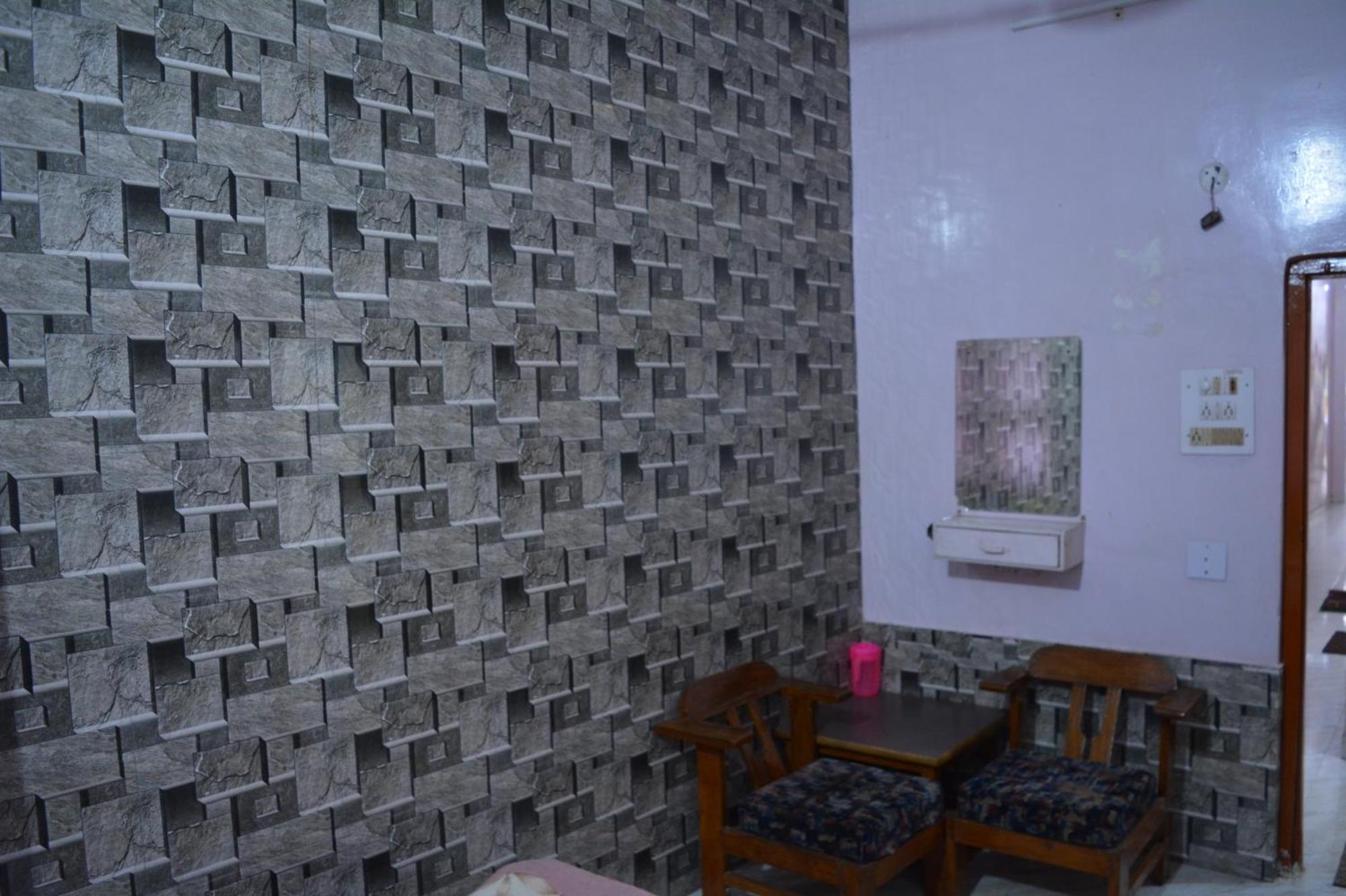 Hostel Shivshakti 克久拉霍 外观 照片