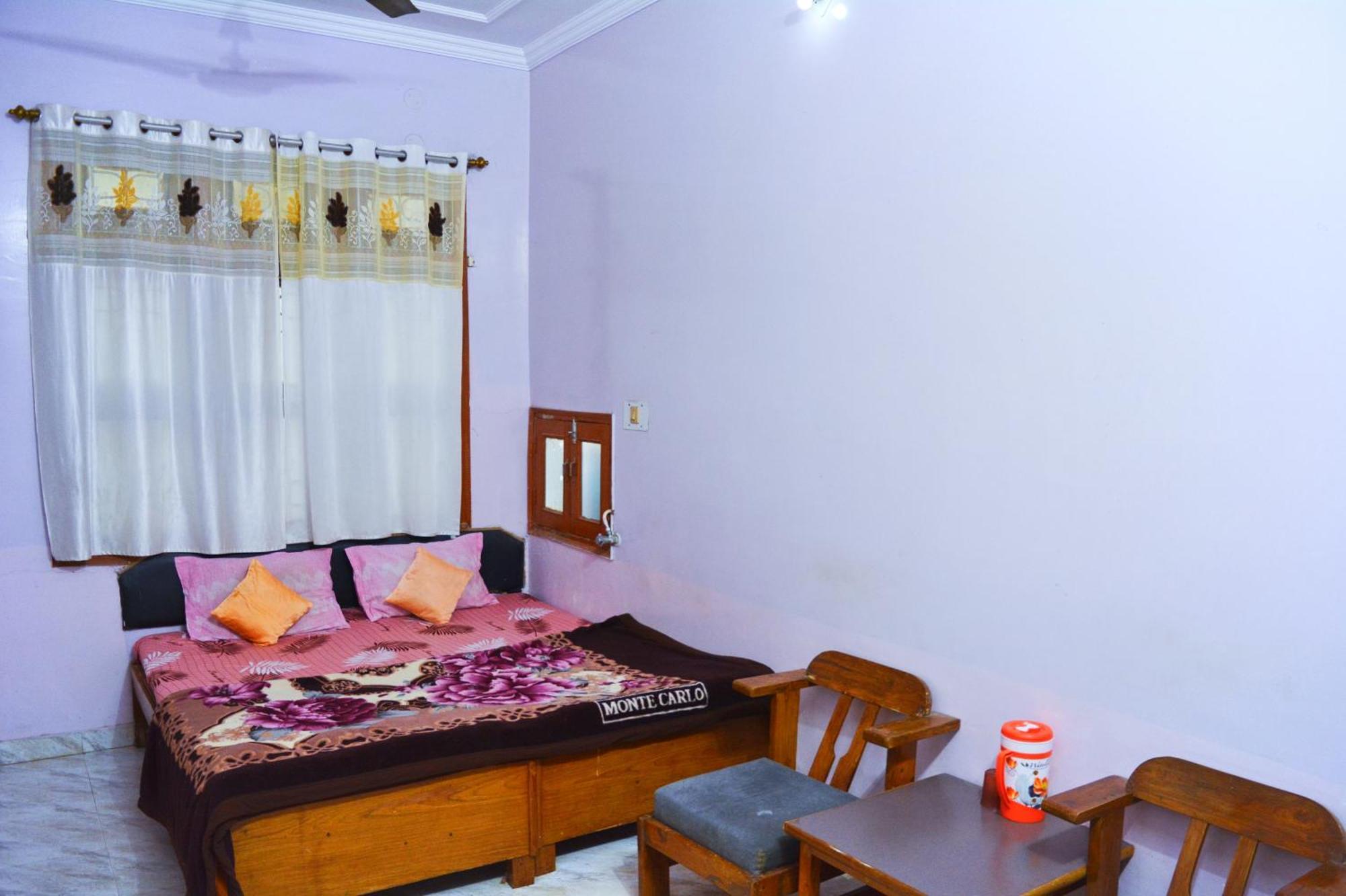 Hostel Shivshakti 克久拉霍 客房 照片
